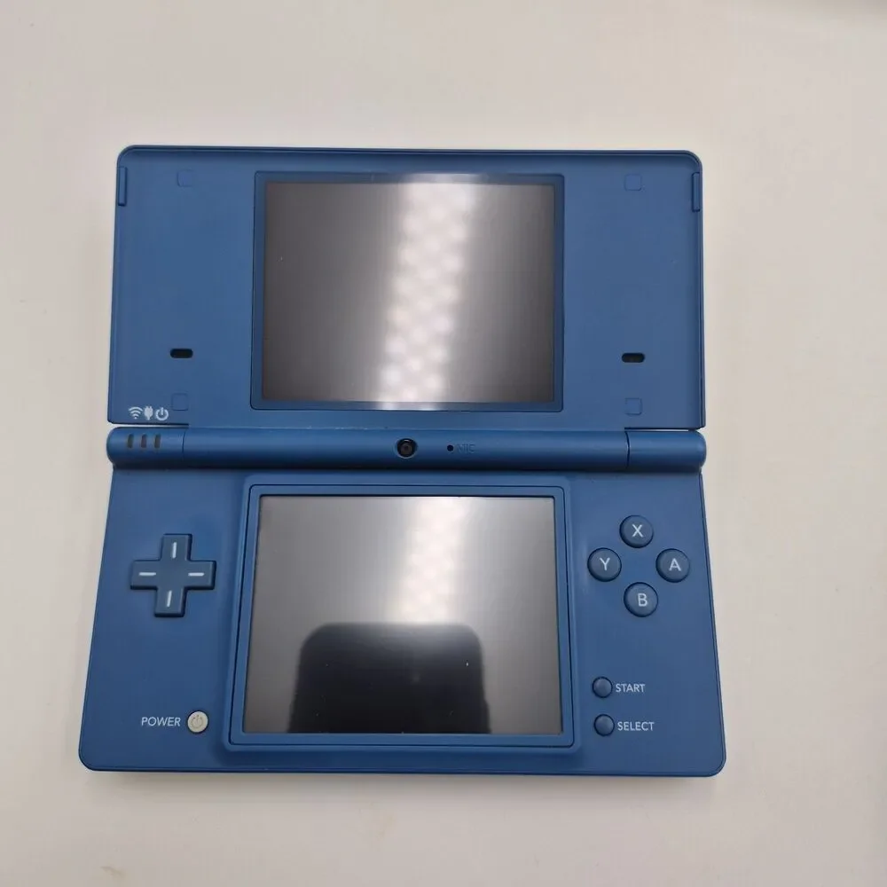 Nintendo DSi With Games, Case, And 2 Chargers. No Styles And Cameras Don't Work